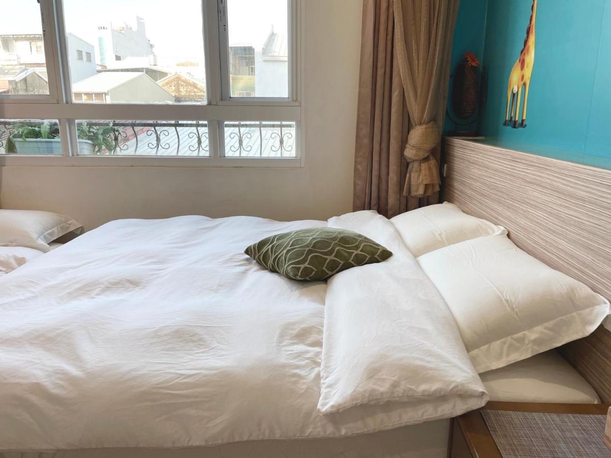 斑比bambi Hotell Tainan Eksteriør bilde